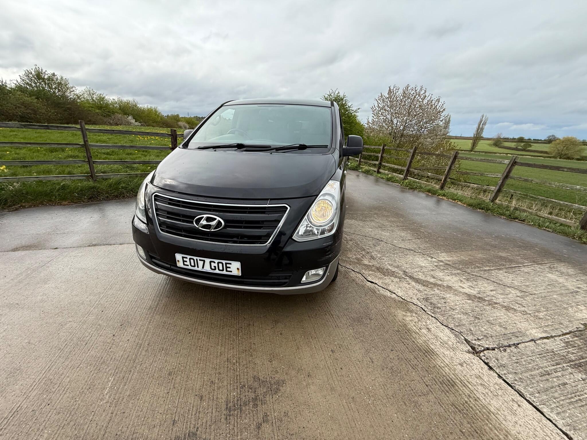 Hyundai i800 2.5 CRDi SE Auto Euro 6 5dr — photo 60 of 100